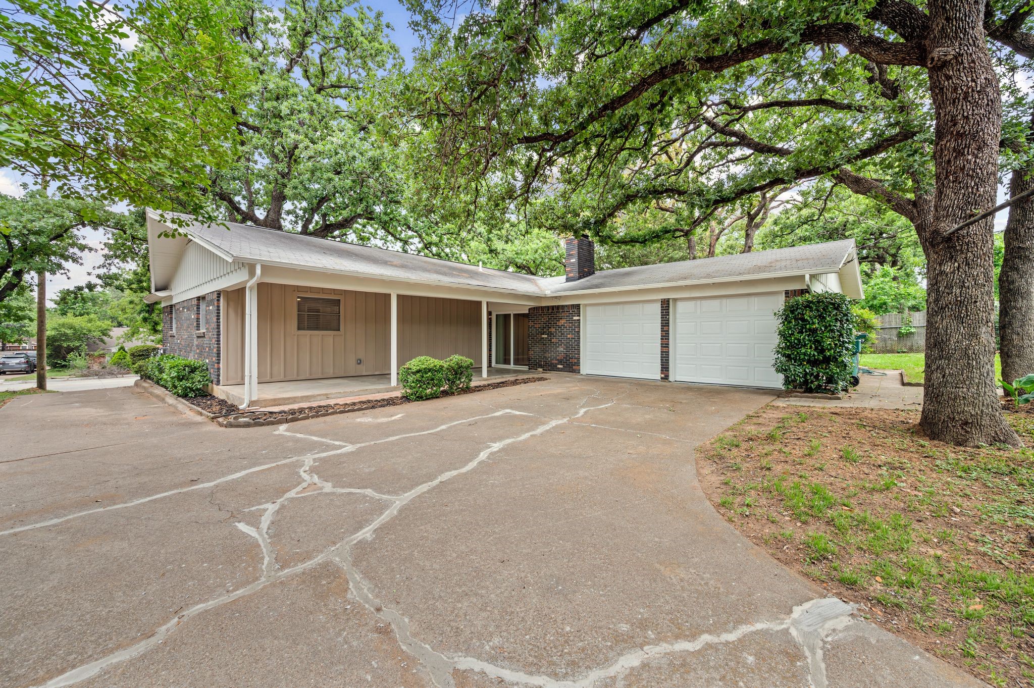 7337 Ellis Road Fort Worth TX 76112