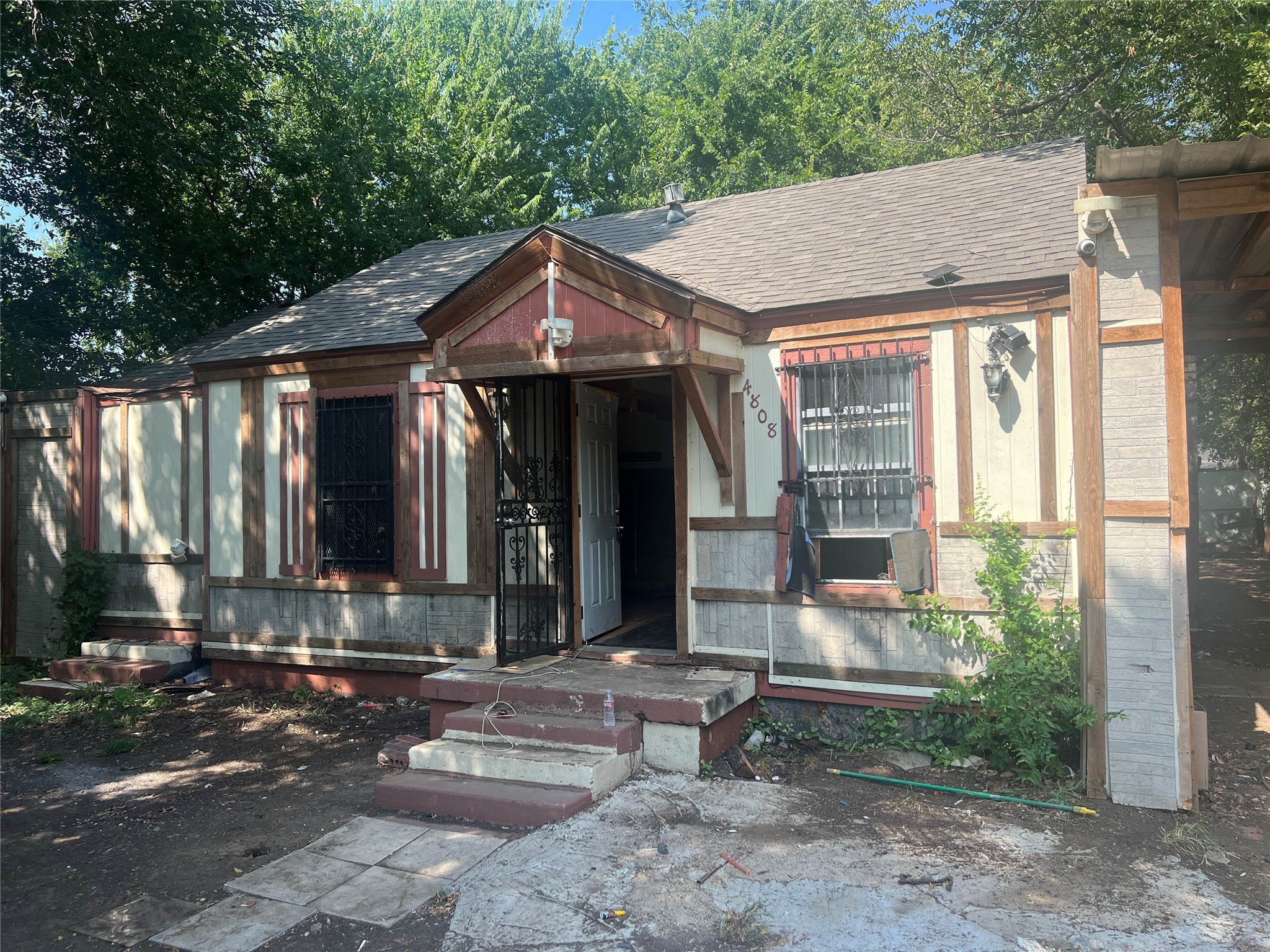 4808 Nell Street Fort Worth TX 76119