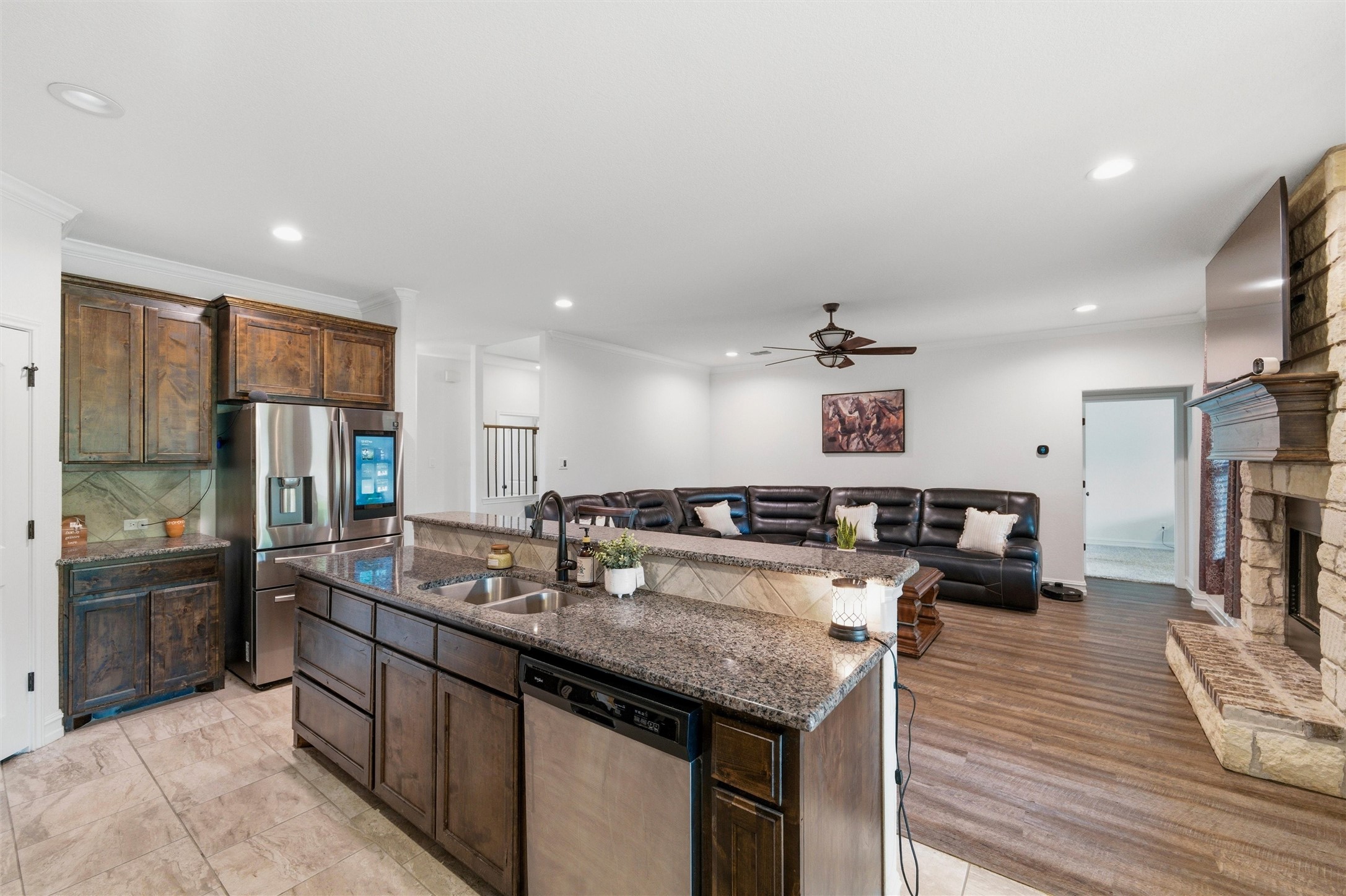 2501 Bunker Hill Drive Burleson TX 76028
