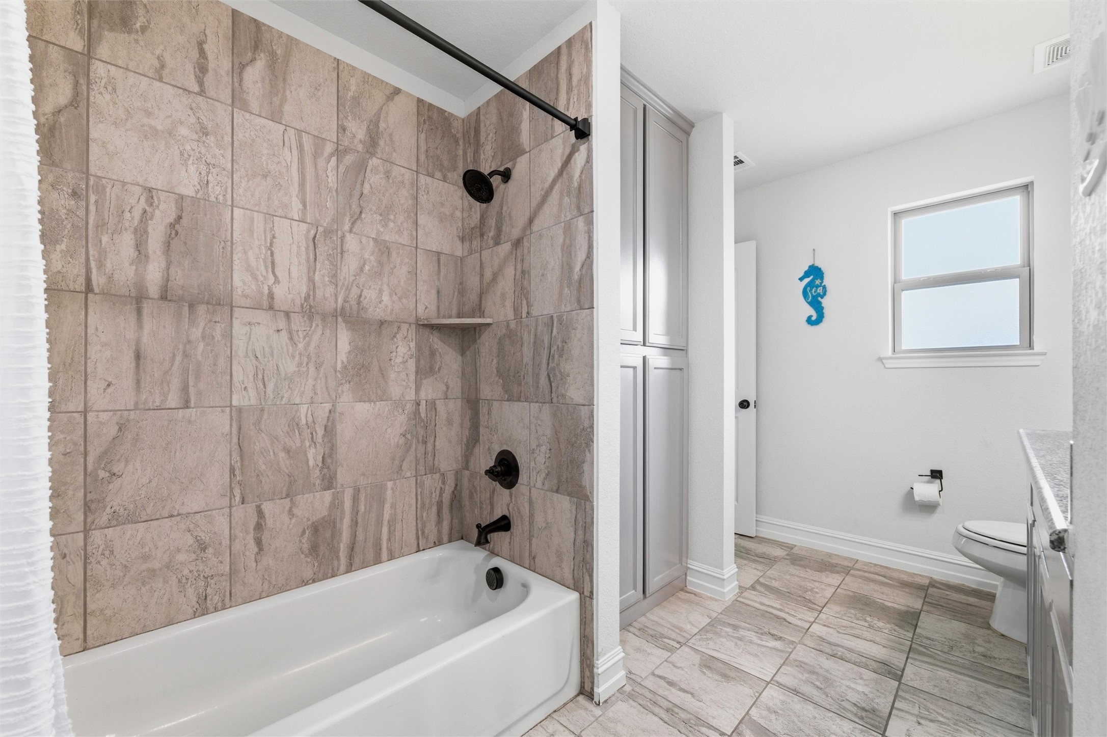 2501 Bunker Hill Drive Burleson TX 76028