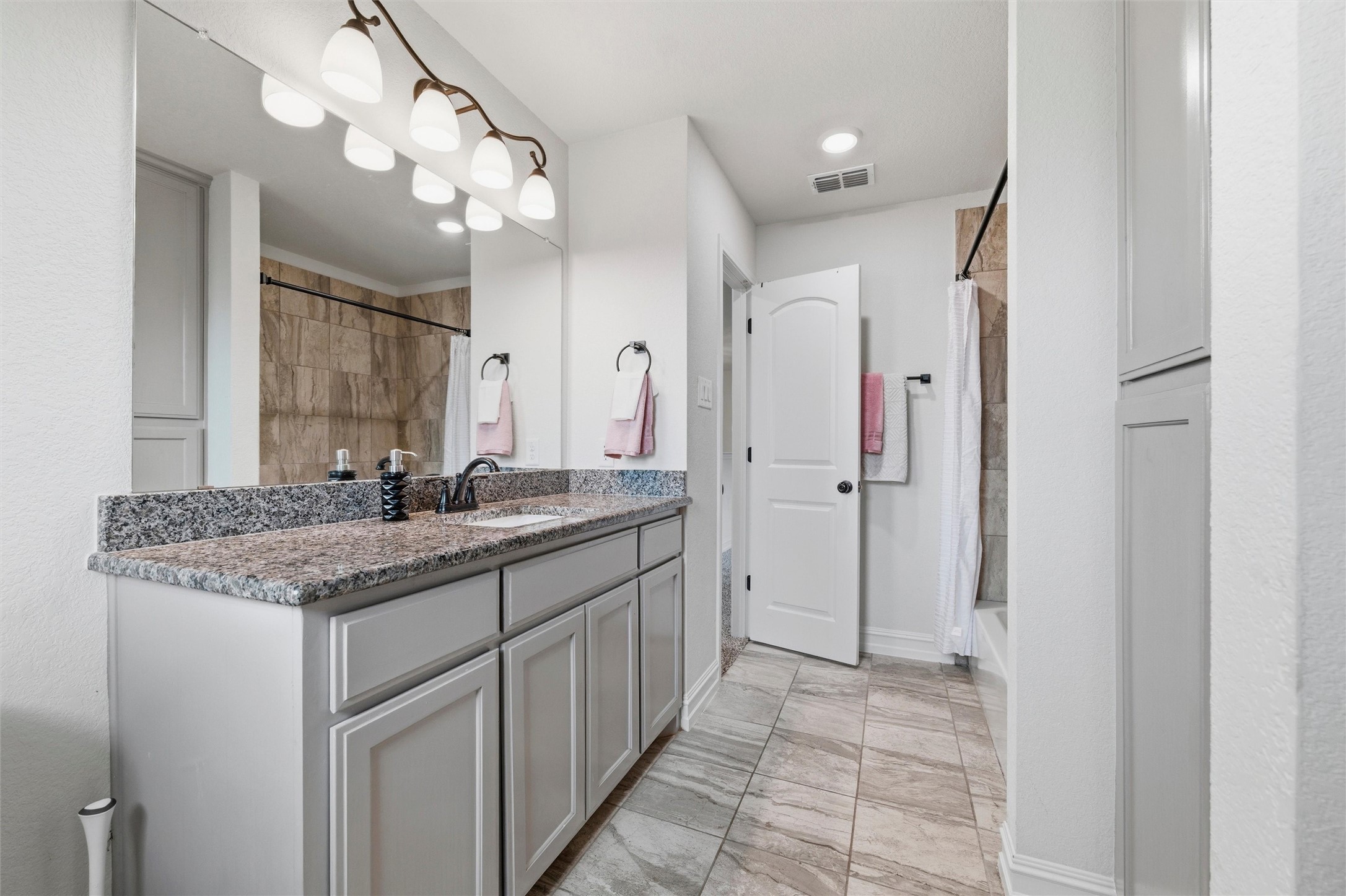 2501 Bunker Hill Drive Burleson TX 76028