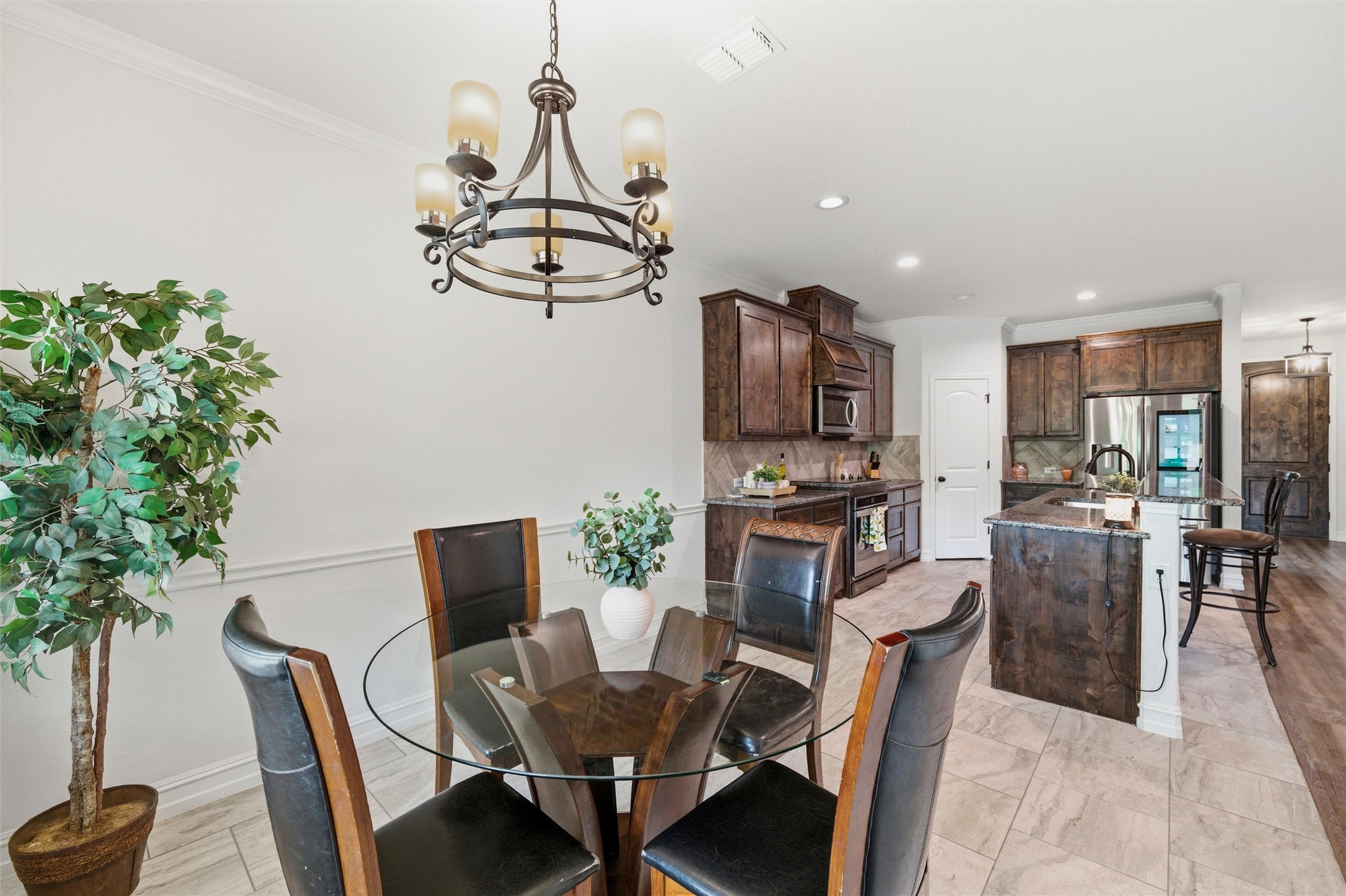 2501 Bunker Hill Drive Burleson TX 76028