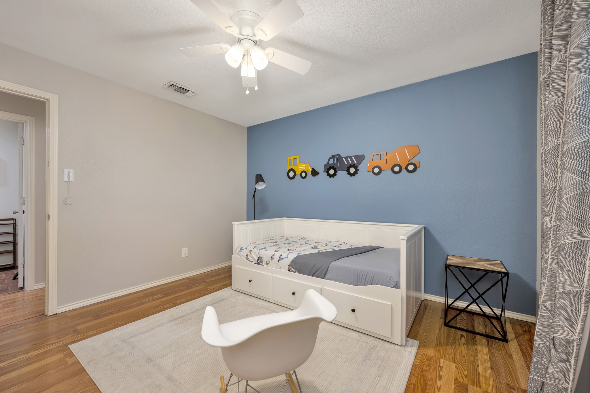 5517 Chimney Rock Road Fort Worth TX 76112