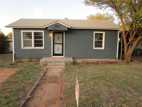 816 E 11th Street Colorado City TX 79512