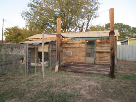 816 E 11th Street Colorado City TX 79512