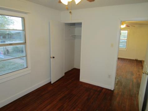 816 E 11th Street Colorado City TX 79512