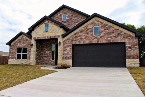 218 Martin Luther Circle Duncanville TX 75116