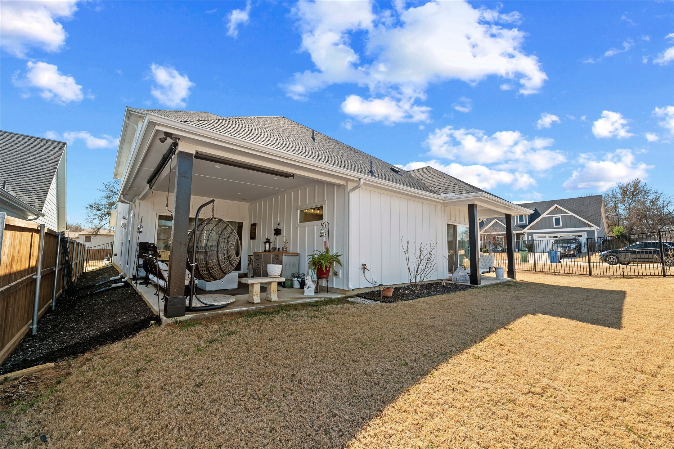 941 Meadow Bend Loop S Grapevine TX 76051