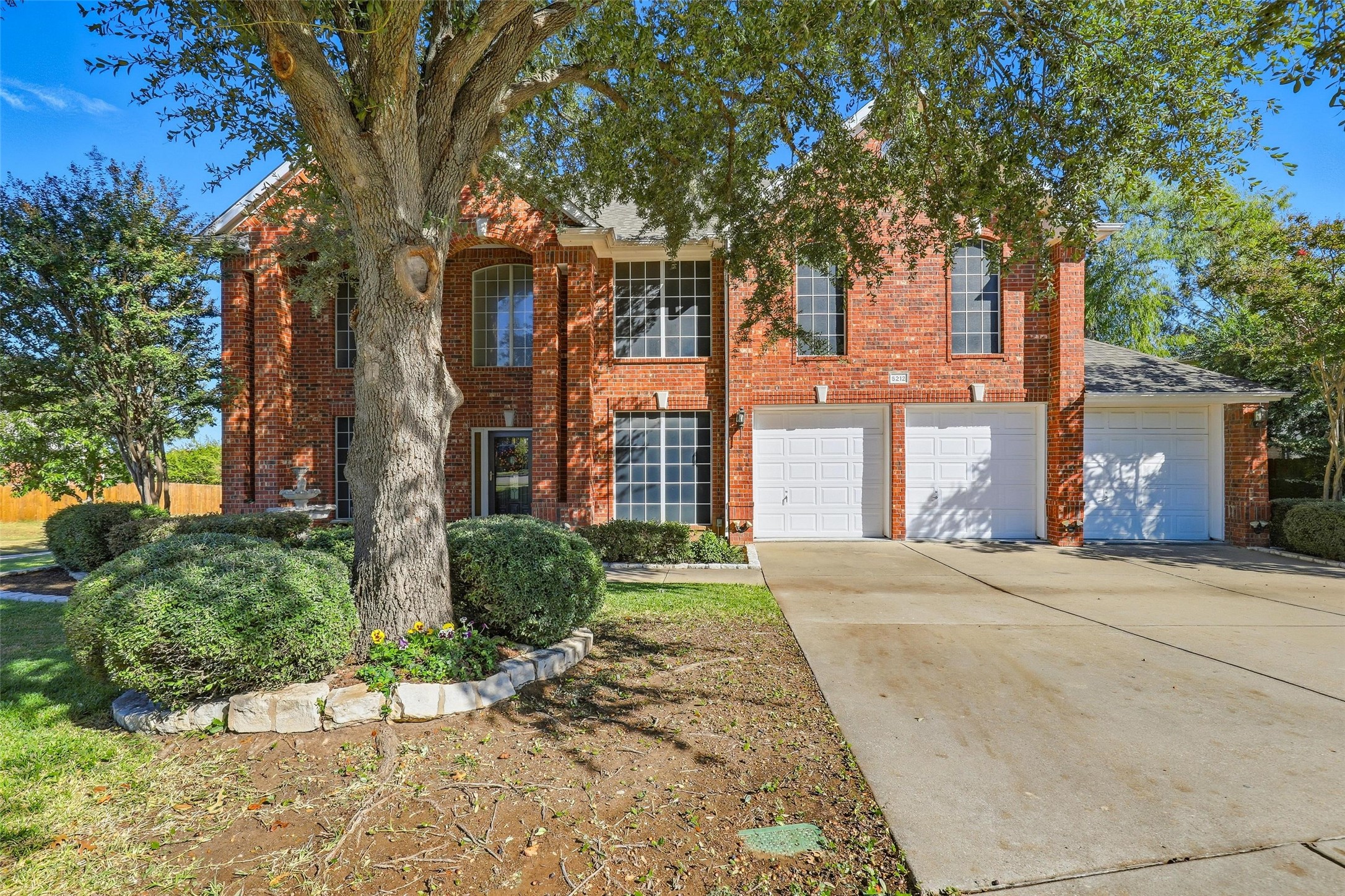 5212 Whisper Drive Fort Worth TX 76123