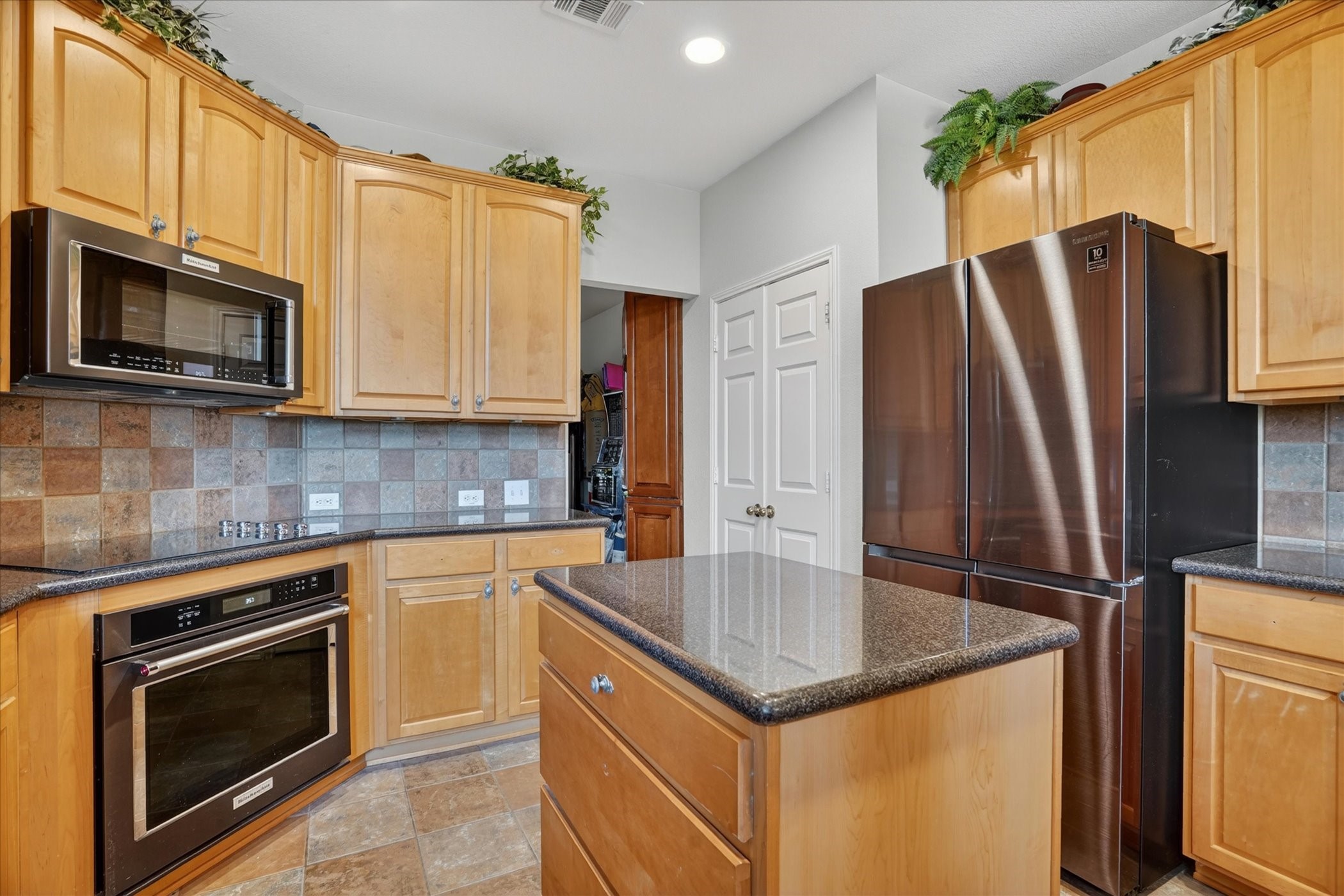 5212 Whisper Drive Fort Worth TX 76123