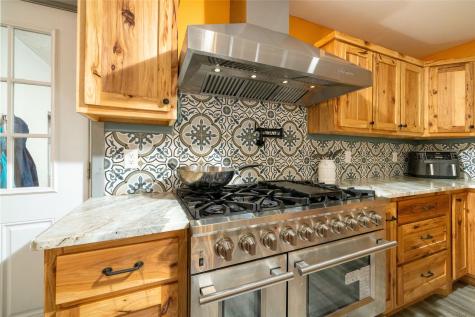 14313 Fm 645 Palestine TX 75803