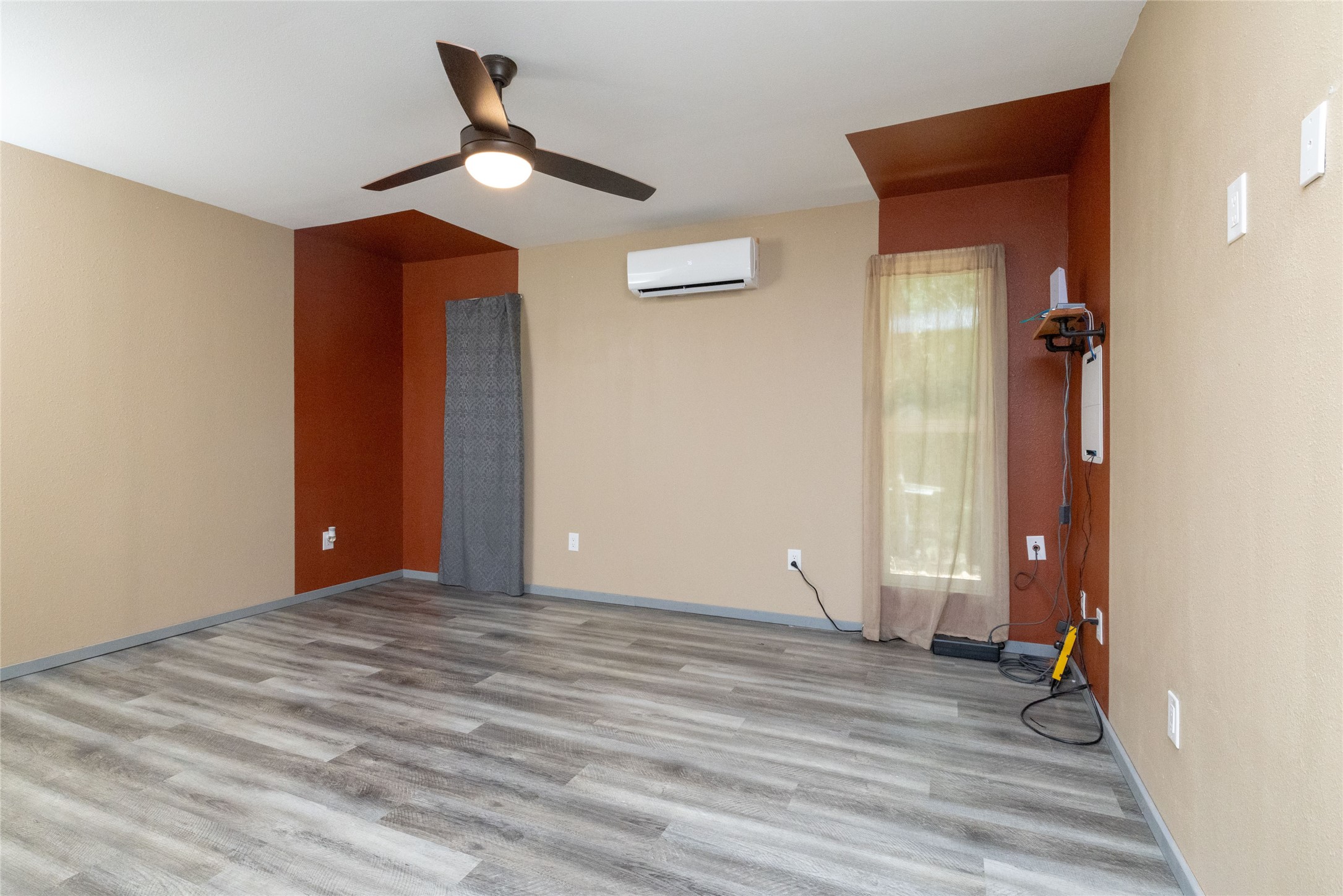 14313 Fm 645 Palestine TX 75803