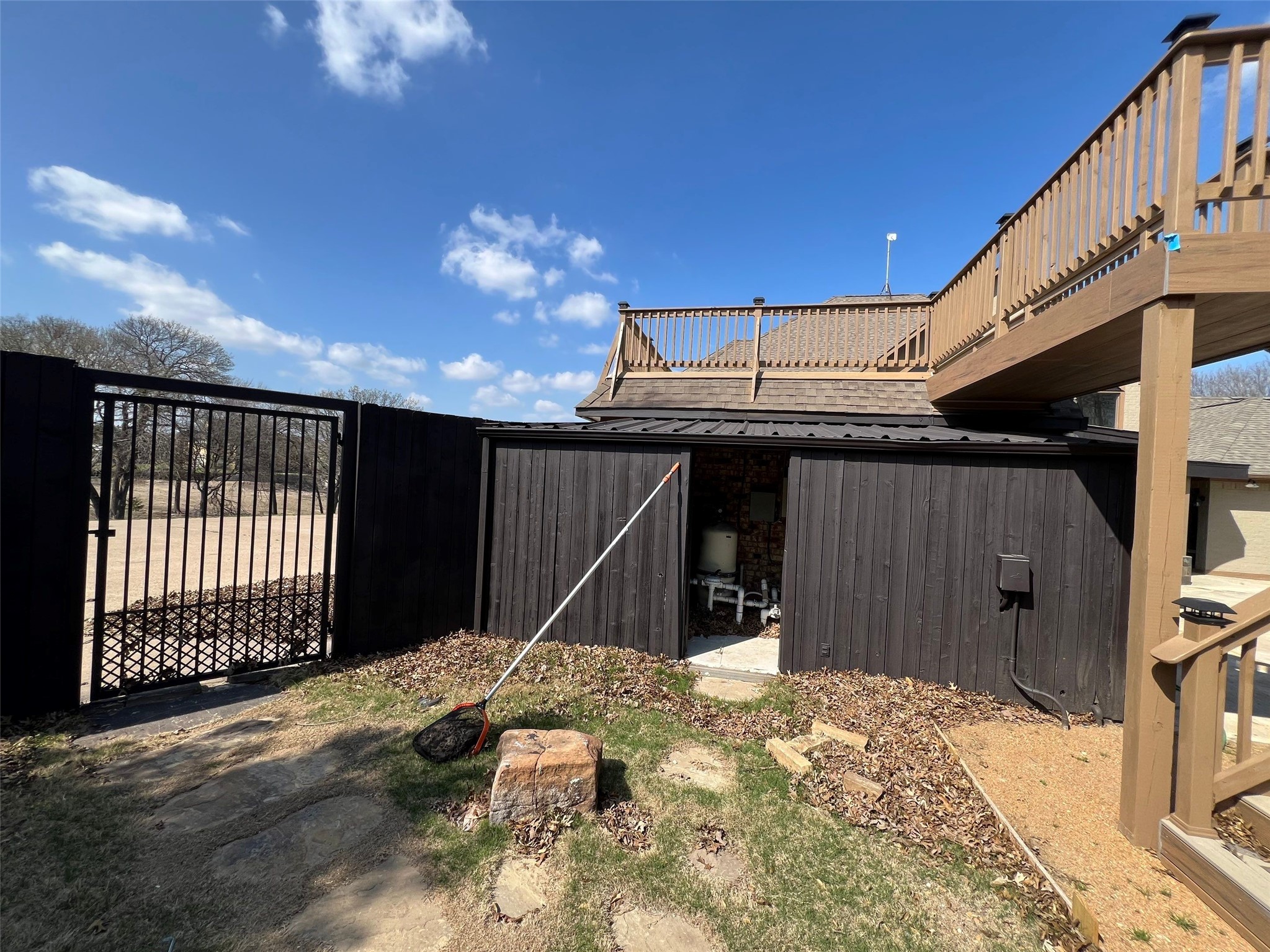 5890 Montgomery Road Midlothian TX 76065