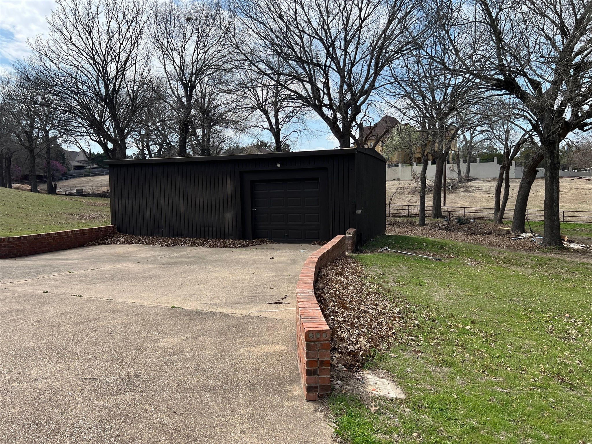 5890 Montgomery Road Midlothian TX 76065