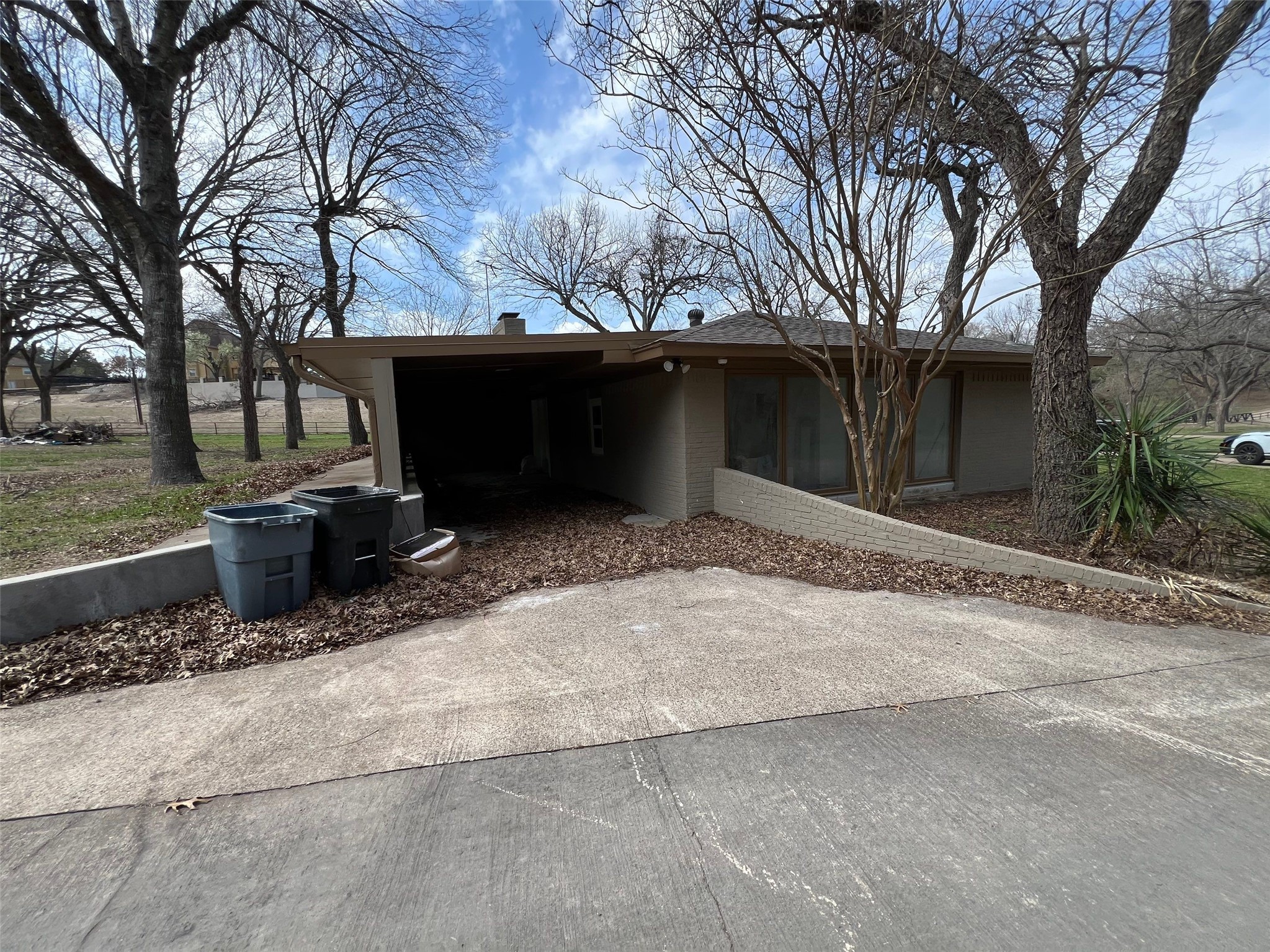 5890 Montgomery Road Midlothian TX 76065