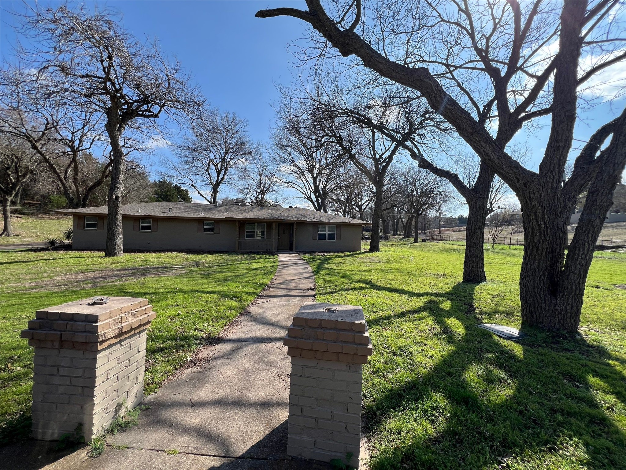 5890 Montgomery Road Midlothian TX 76065