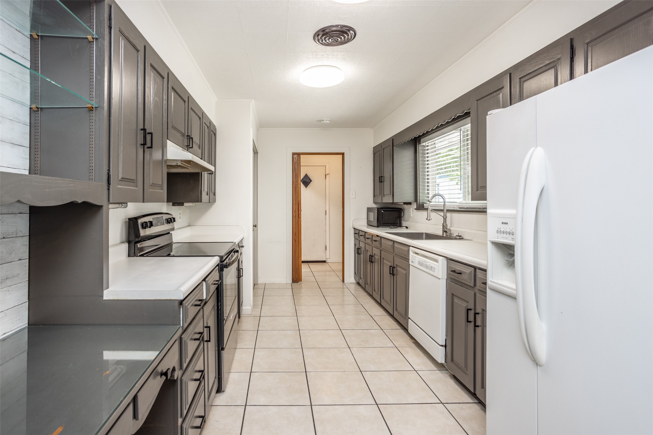 215 E Tennie Street Gainesville TX 76240