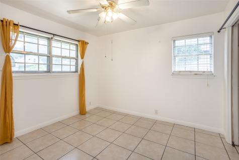 215 E Tennie Street Gainesville TX 76240