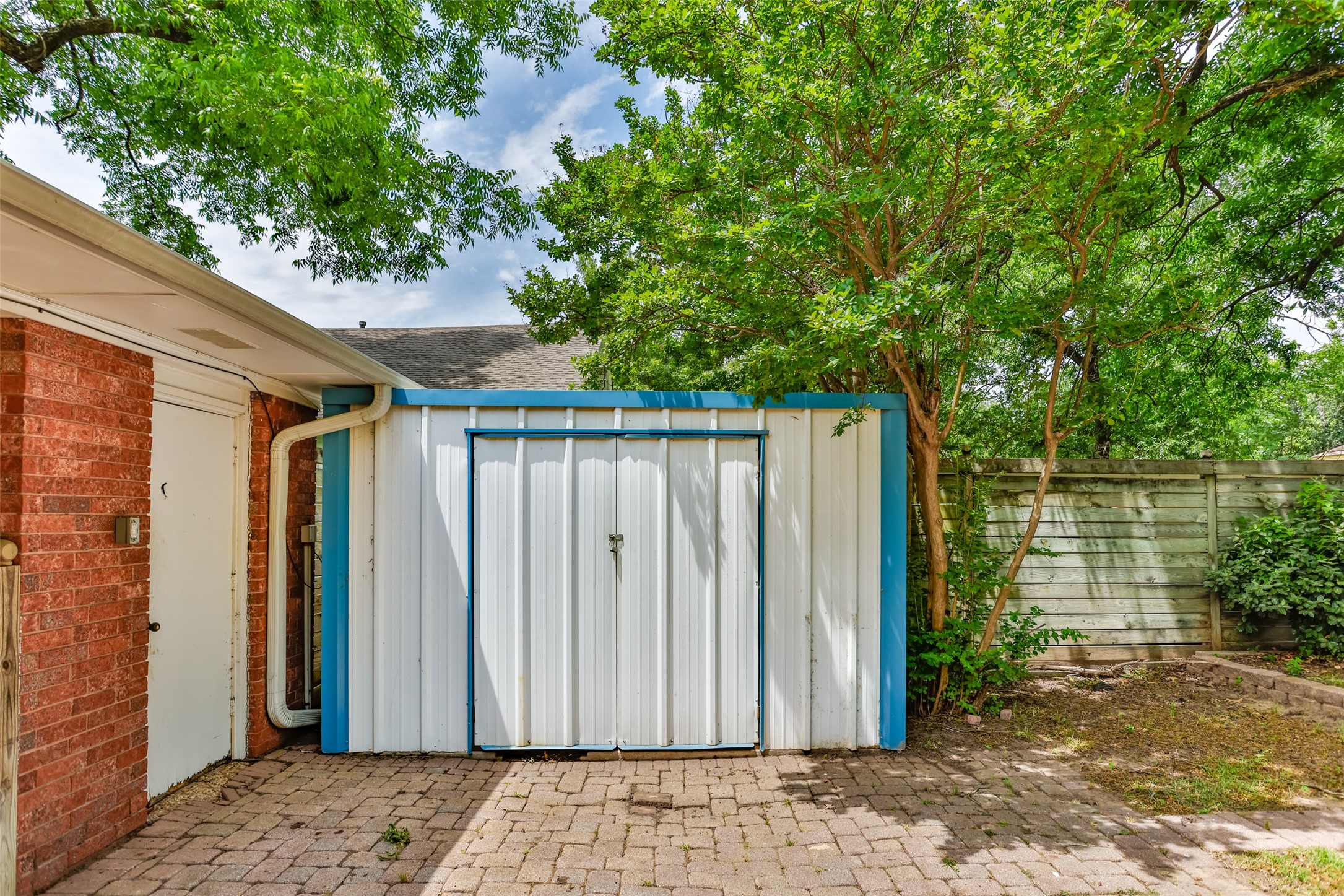 215 E Tennie Street Gainesville TX 76240