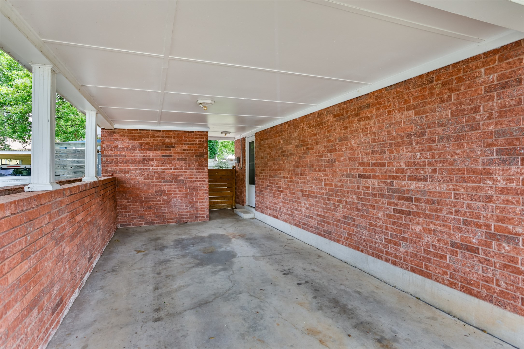 215 E Tennie Street Gainesville TX 76240