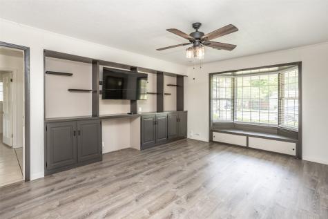 215 E Tennie Street Gainesville TX 76240