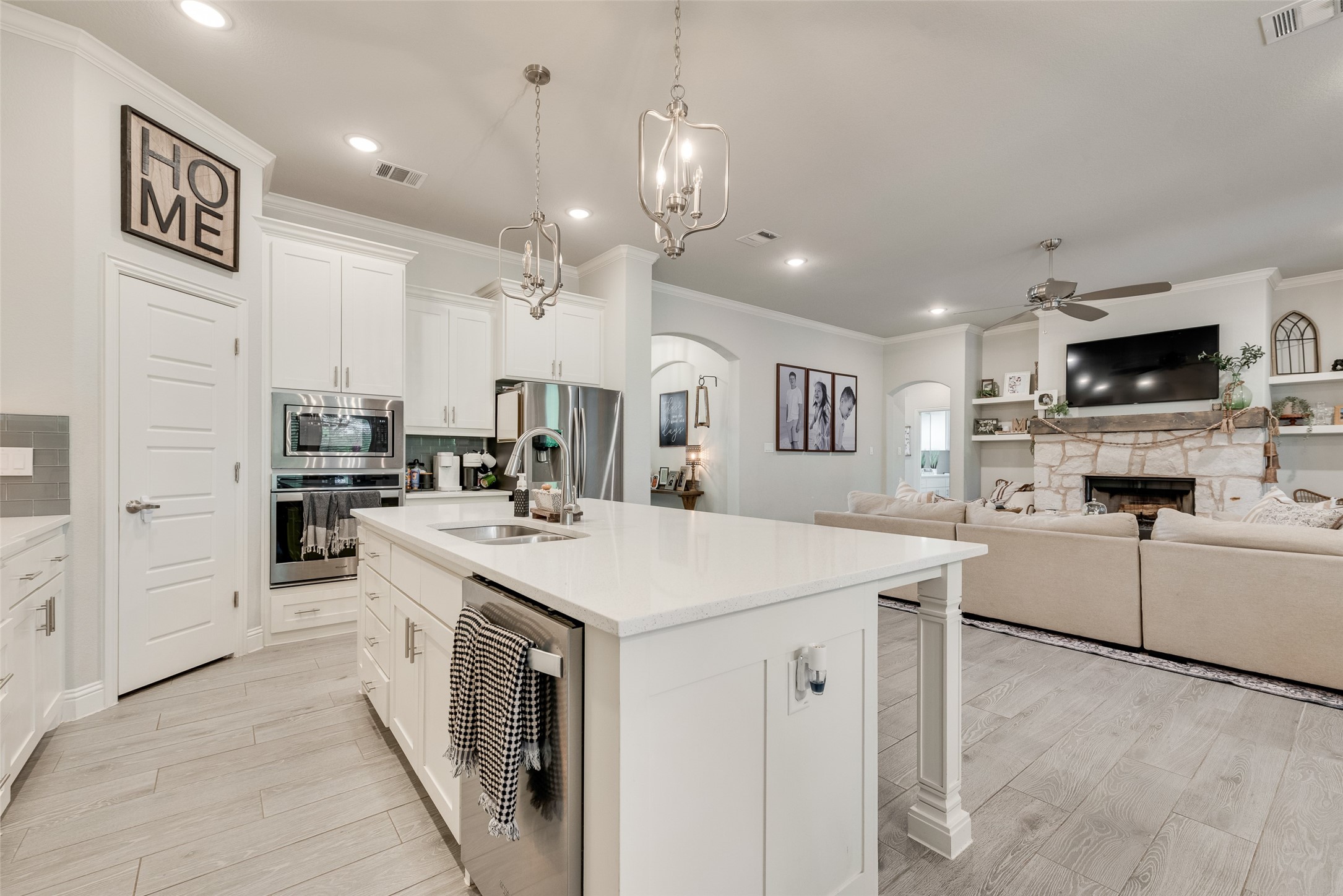101 Oxford Court Weatherford TX 76088