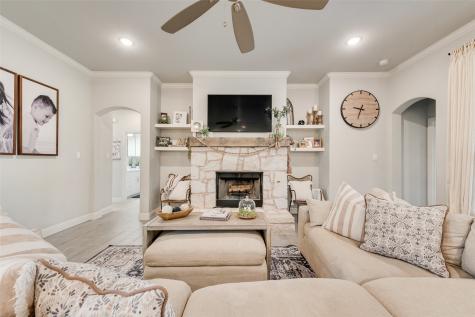 101 Oxford Court Weatherford TX 76088
