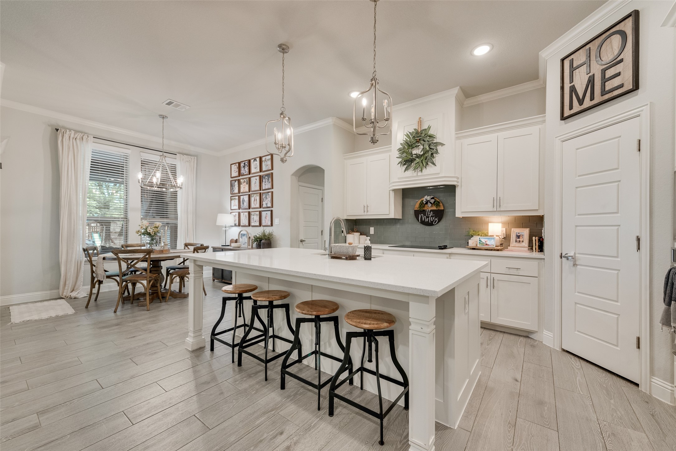 101 Oxford Court Weatherford TX 76088