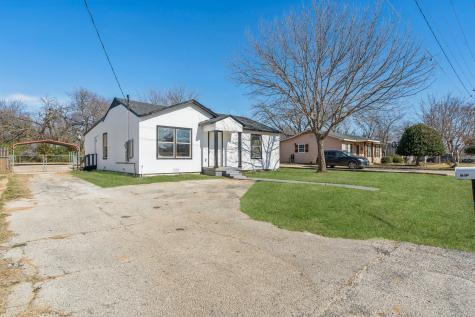 1521 Lattimore Street Denton TX 76209