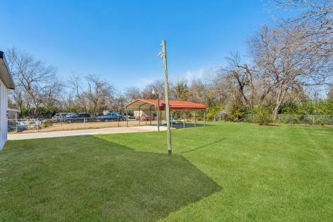 1521 Lattimore Street Denton TX 76209