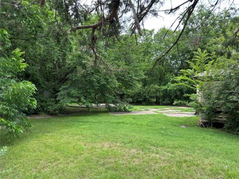 1432 S Elm Street Sherman TX 75090