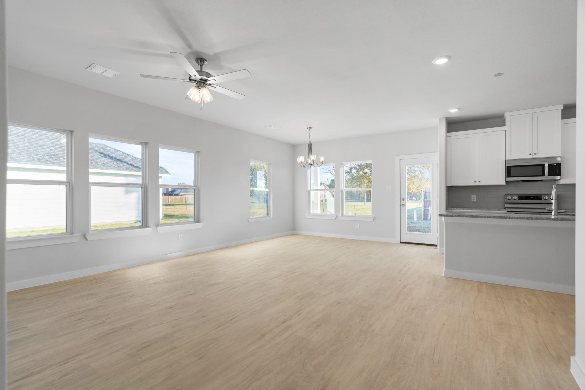 223 Faith Lane Tioga TX 76271