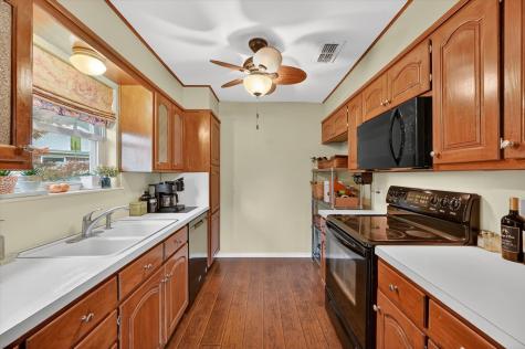 1145 S Timberline Drive Benbrook TX 76126