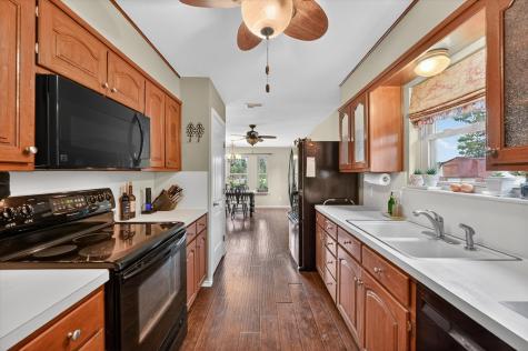 1145 S Timberline Drive Benbrook TX 76126