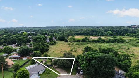 1145 S Timberline Drive Benbrook TX 76126