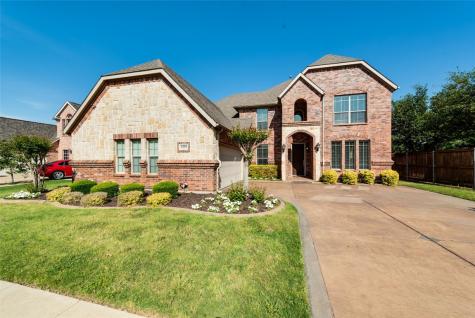 8209 Wildrock Drive Arlington TX 76001