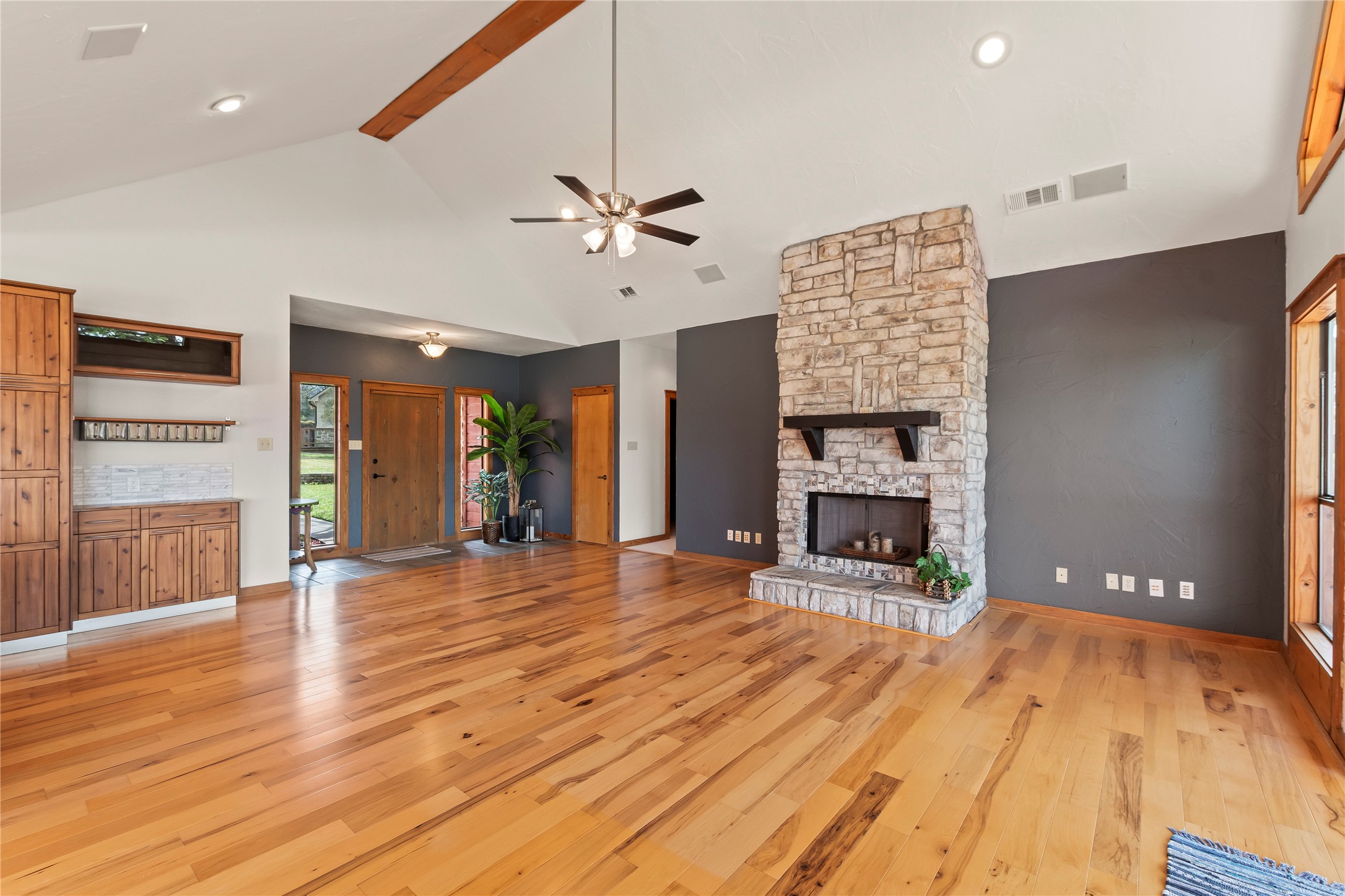 5459 Woodland Shores Drive Log Cabin TX 75148