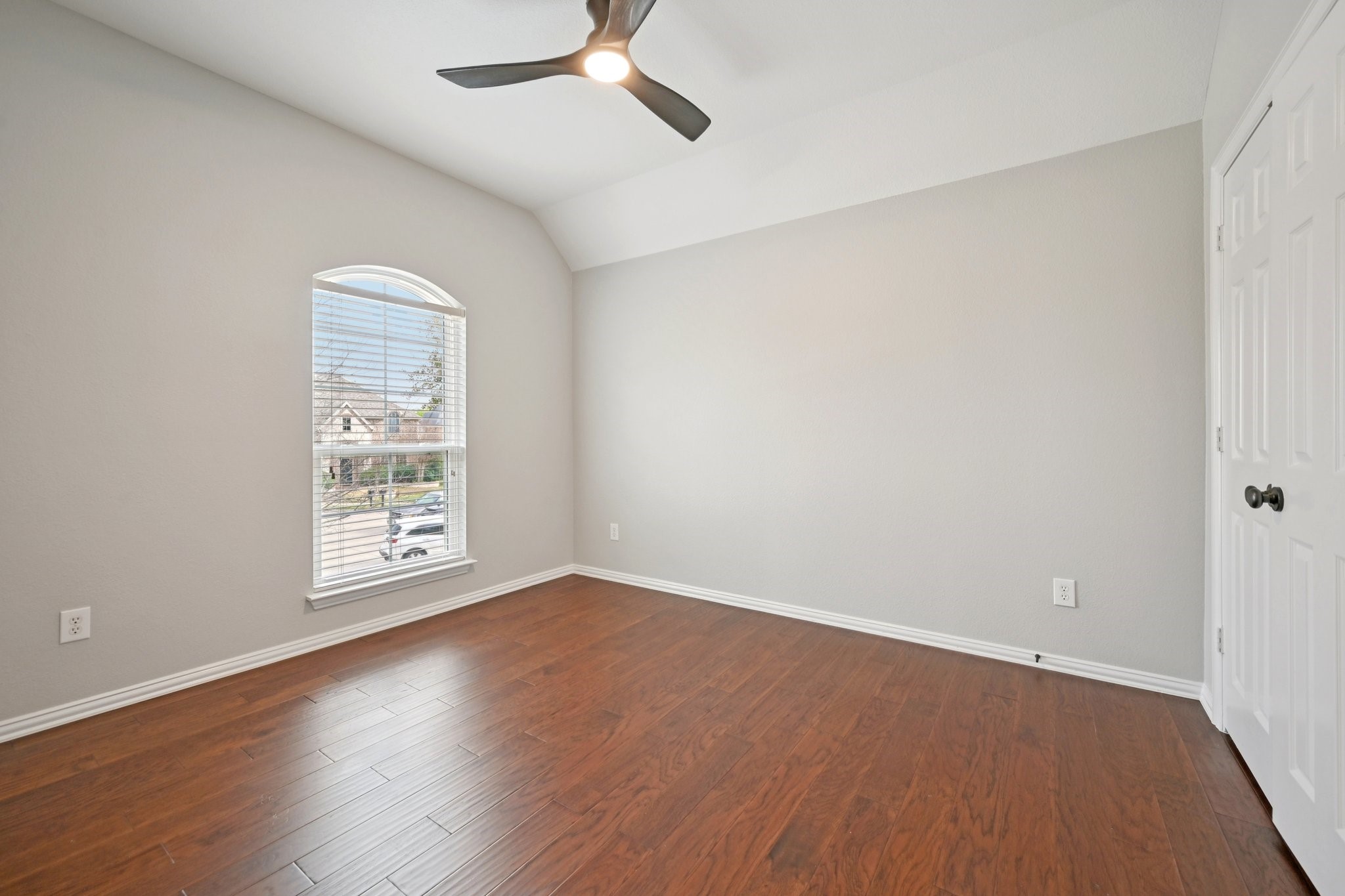 2263 Fawn Mist Frisco TX 75034