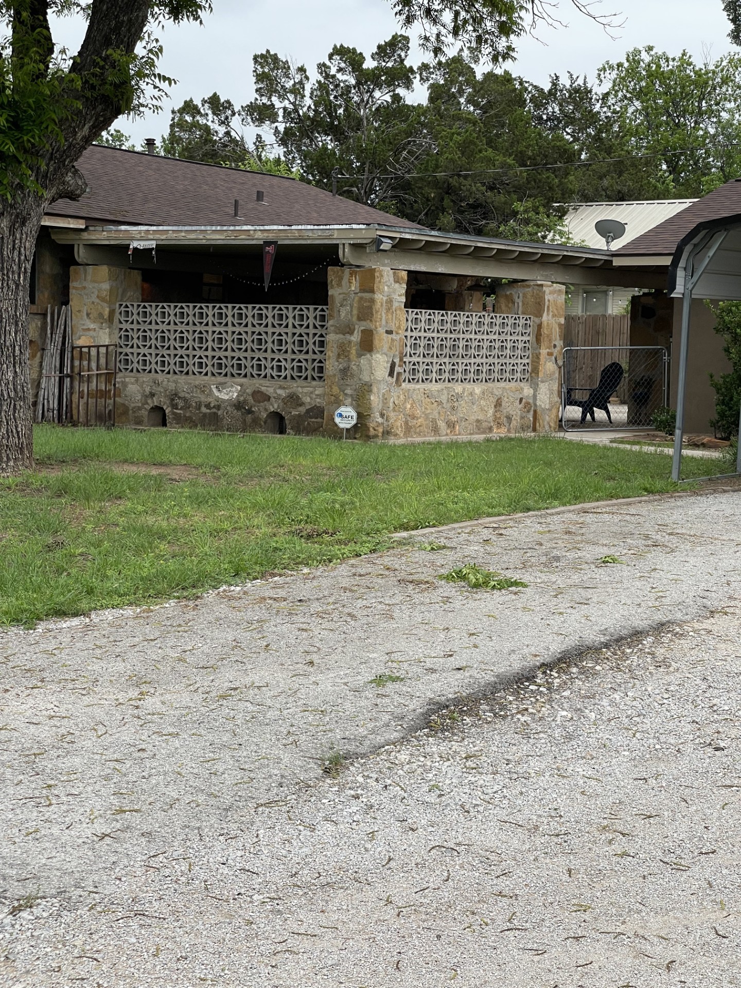 100 Snow Street Bangs TX 76823