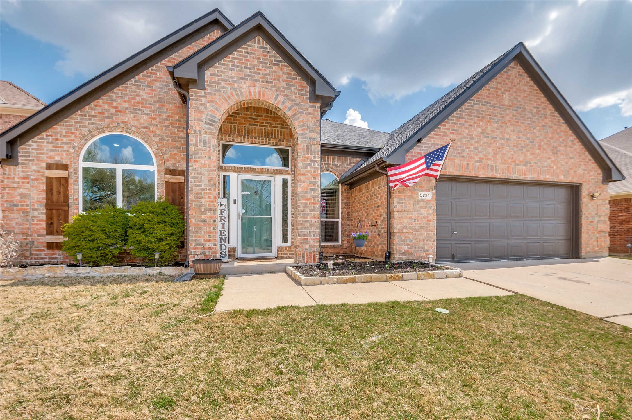 5791 Fawn Court Haltom City TX 76137