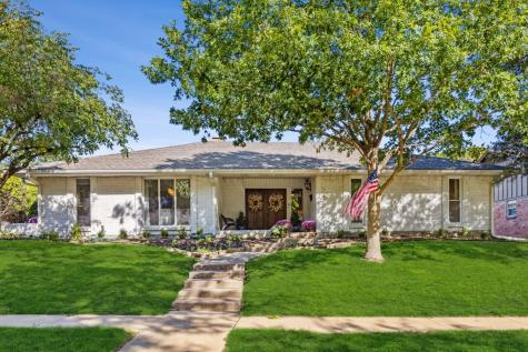 7725 El Pensador Drive Dallas TX 75248