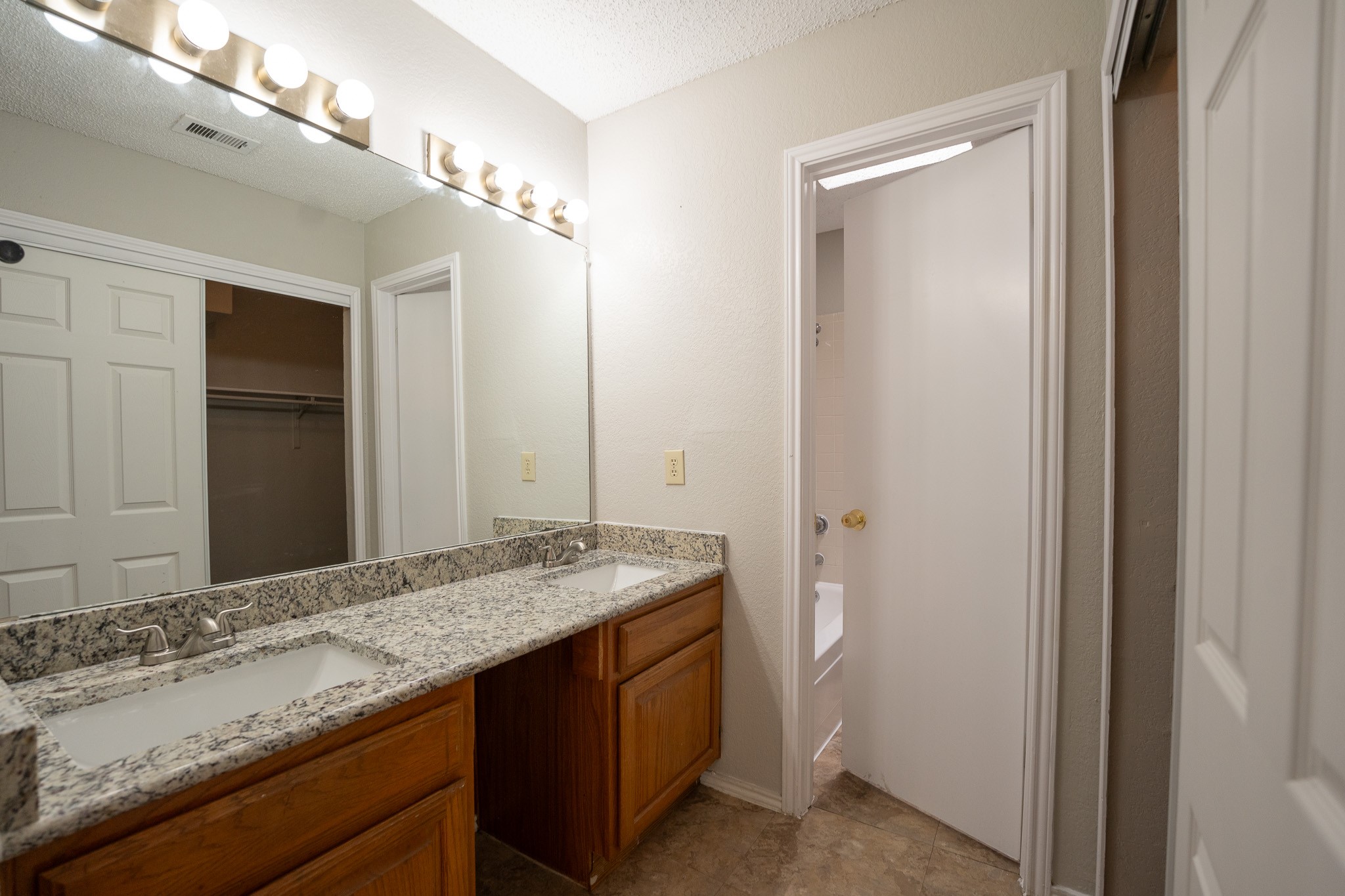 226 Wilderness Trail Mesquite TX 75149
