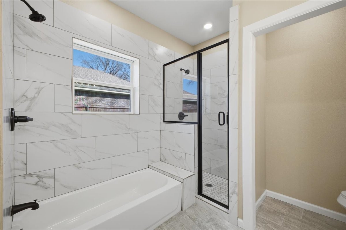 2222 Water Crest Lane Glenn Heights TX 75154