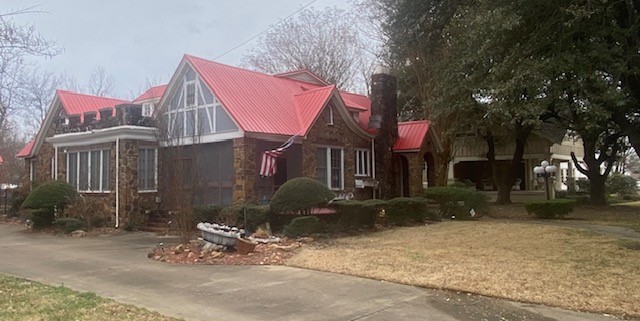 1404 W Main Street Clarksville TX 75426