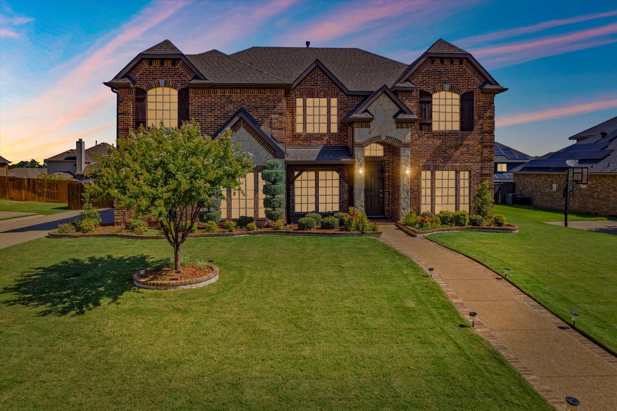 1165 River Rock Drive Kennedale TX 76060