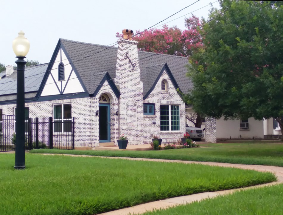 2711 Scott Avenue Fort Worth TX 76103