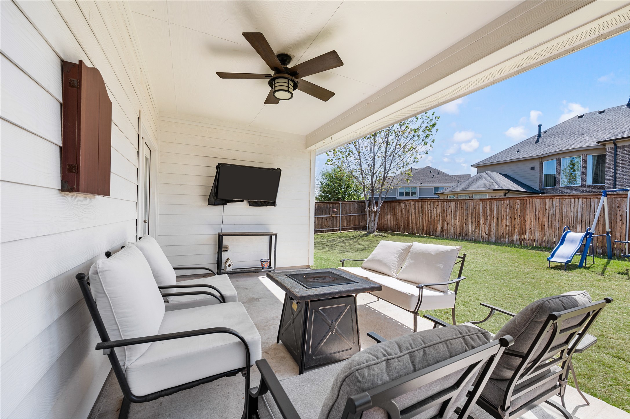 616 Chippewa Way Aubrey TX 76227