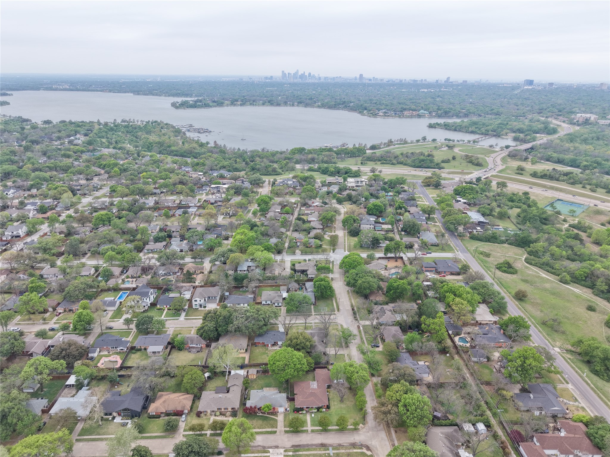 429 Parkhurst Drive Dallas TX 75218