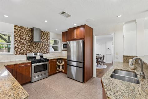 429 Parkhurst Drive Dallas TX 75218