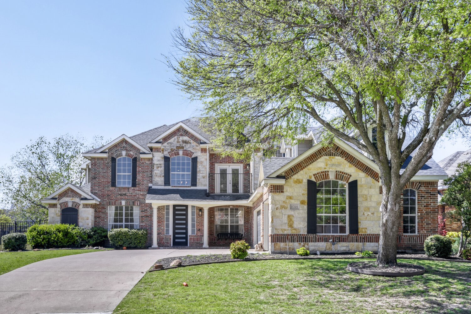 9709 Fairway Vista Drive Rowlett TX 75089
